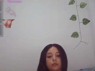 Try CamSoda's intriguing Linzeysmith4 in her captivating live show linzeysmith4 from CamSoda