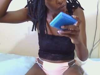 pretty-emory Live Webcam on CamSoda