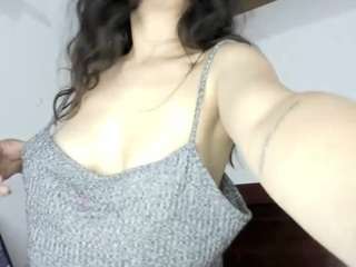 stephybrowm7 live webcam show