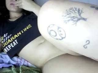 stephybrowm7 live webcam show