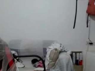 angelamarie00111 webcam model