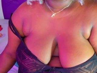 Black-pussydoll