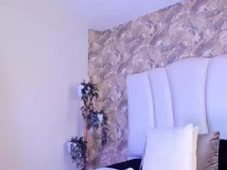 HaniaSisuk's Live Sex Cam Show