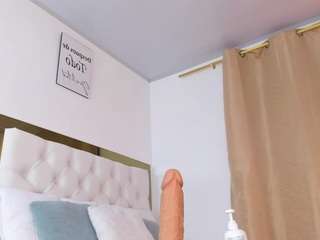  sofiaa-jones chat room