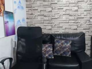 heidysumers Live Webcam on CamSoda