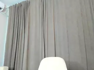 meboraa1's Live Sex Cam Show