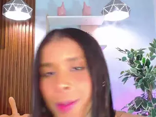 Mahia Jimenez's Live Sex Cam Show