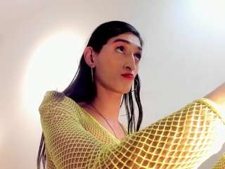 nahomi-jonnes Live Webcam on CamSoda