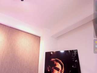 nahomi-jonnes webcam