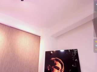 nahomi-jonnes Live Webcam on CamSoda
