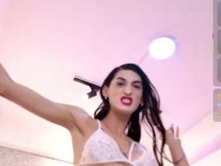  nahomi-jonnes chat room