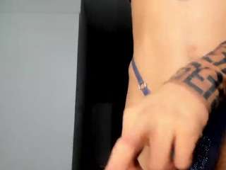 sharontsbigdick Nipple piercings live webcam