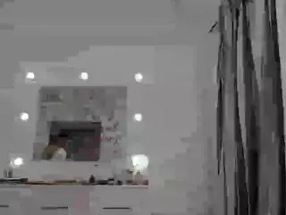 sharontsbigdick's Live Sex Cam Show