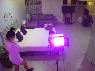 voyeurcam-jb-bon... Live Webcam on CamSoda