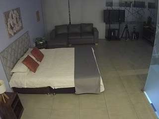 voyeurcam-jb-bon... Live Webcam on CamSoda