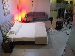 voyeurcam-jb-bon... Live Webcam on CamSoda