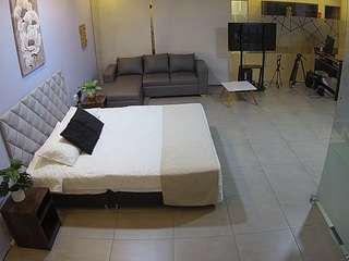 voyeurcam-jb-bon... Live Webcam on CamSoda