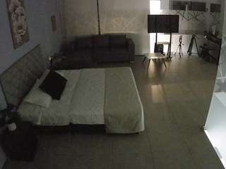 voyeurcam-jb-bon... Live Webcam on CamSoda