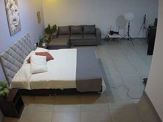 voyeurcam-jb-bon... Live Webcam on CamSoda