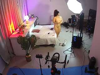 Ten model jest teraz na żywo. voyeurcam-jb-bondage