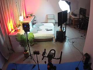 هذا النموذج مباشر الآن. voyeurcam-jb-bondage