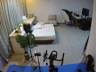 Ten model jest teraz na żywo. voyeurcam-jb-bondage