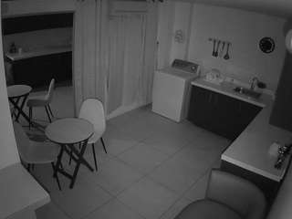 voyeurcam-jb-kitchen-1