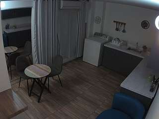 voyeurcam-jb-kitchen-1