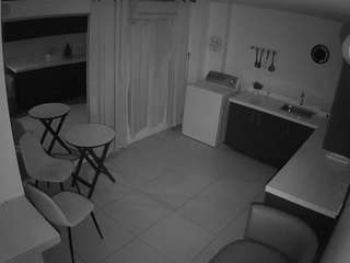 voyeurcam-jb-kitchen-1 camsoda Cam Gilrs 