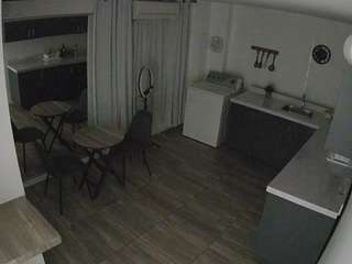 voyeurcam-jb-kitchen-1 Sexchat Cam camsoda