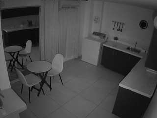 Amberqueen Cam camsoda voyeurcam-jb-kitchen-1