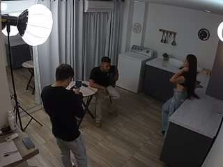 voyeurcam-jb-kitchen-1 from CamSoda is Freechat