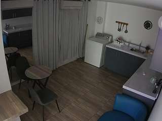 Steip Cam camsoda voyeurcam-jb-kitchen-1