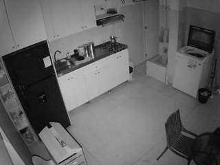 voyeurcam-jb-kitchen-1
