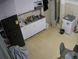 voyeurcam-jb-kitchen-1