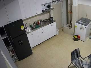 voyeurcam-jb-kitchen-1