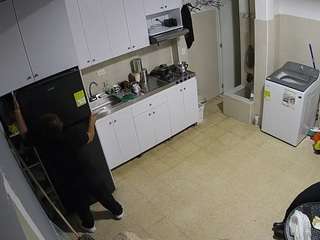 voyeurcam-jb-kitchen-1