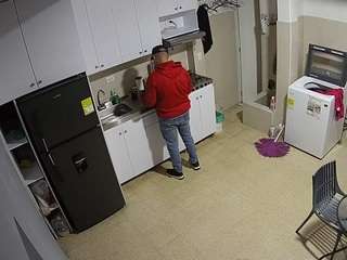 voyeurcam-jb-kitchen-1 camsoda