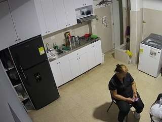 voyeurcam-jb-kitchen-1 camsoda