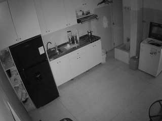 voyeurcam-jb-kitchen-1