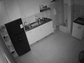 voyeurcam-jb-kitchen-1