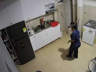 voyeurcam-jb-kitchen-1 camsoda