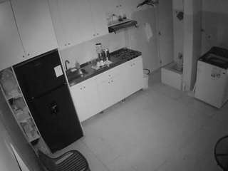 voyeurcam-jb-kitchen-1 camsoda