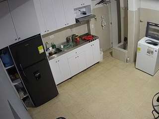 voyeurcam-jb-kitchen-1