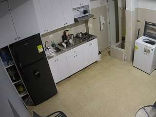 voyeurcam-jb-kitchen-1