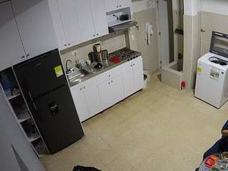 voyeurcam-jb-kitchen-1