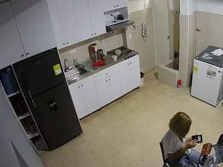 voyeurcam-jb-kitchen-1