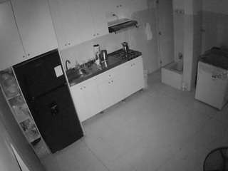voyeurcam-jb-kitchen-1
