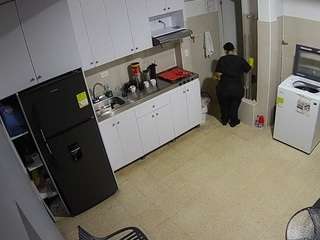 voyeurcam-jb-kitchen-1