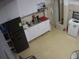 voyeurcam-jb-kitchen-1